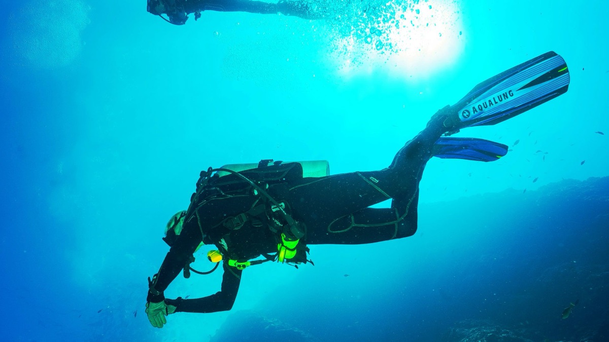 5 Safety Tips You Need To Know Before Scuba Diving